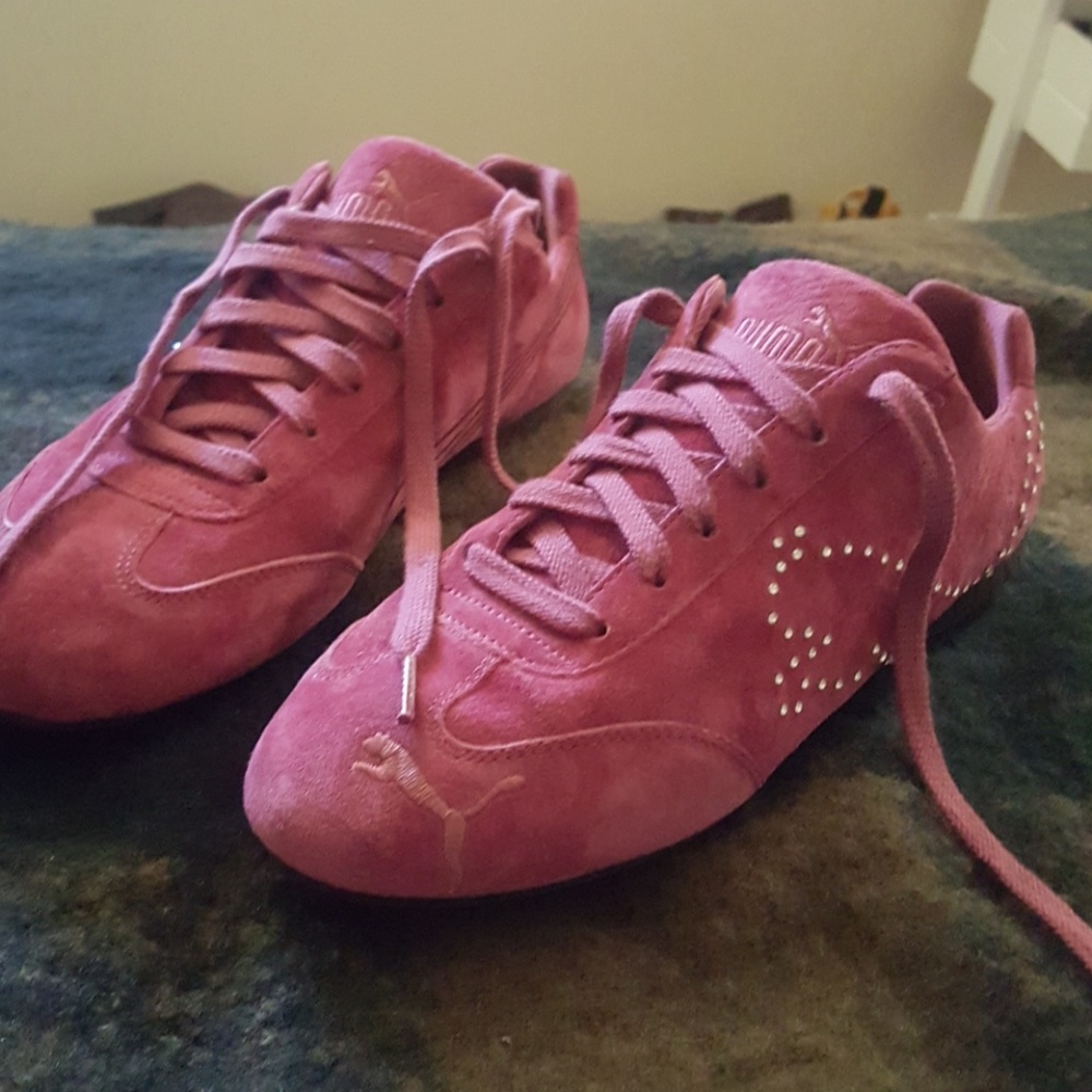 Puma, women  size 10, never worn